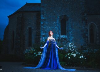 Féerie noire : l’art du cosplay contrasté